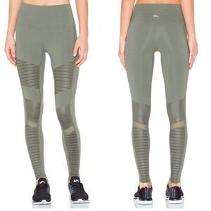 ALO Yoga Green High-Waisted Leggings with Ribbed Panels
